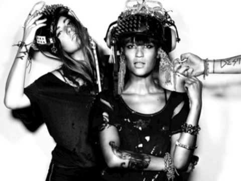 Icona Pop vs Hardwell - I Love Cobra (Dylan Smith Mashup)