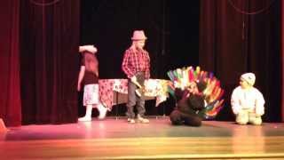preview picture of video 'Kaycee 2nd Graders Present Tom Turkey to benefit Patrick Fox'