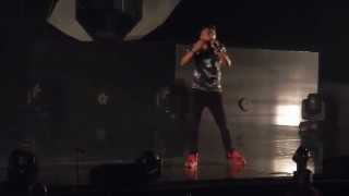 Luna - Soprano [Zénith de Paris - 20.03.2015]