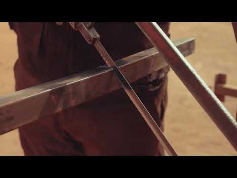 Saga Den en mode soudeur new clip jamais laisser tomber teaser non officiel