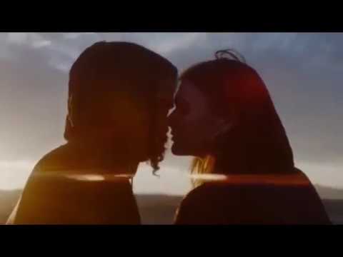 SUMMER MASHUP (Nicki Minaj's Starships) "24 Songs"