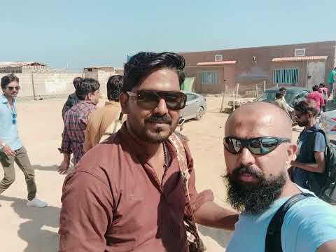 Turtle+Beach+Zunaira+Picnic2++9+11+24+Sat opening