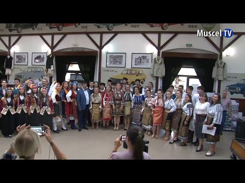 Jurnal MUSCEL TV 18.07.2022 Spectacol „Folclorul uneste națiuni” la Muzeul Automobilului Românesc
