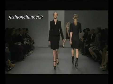 "Calvin Klein" Autumn Winter 2010 2011 New York 1 of 2 pret a porter women by FashionChannel