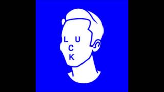 Tom Vek - The Tongue Avoids The Teeth