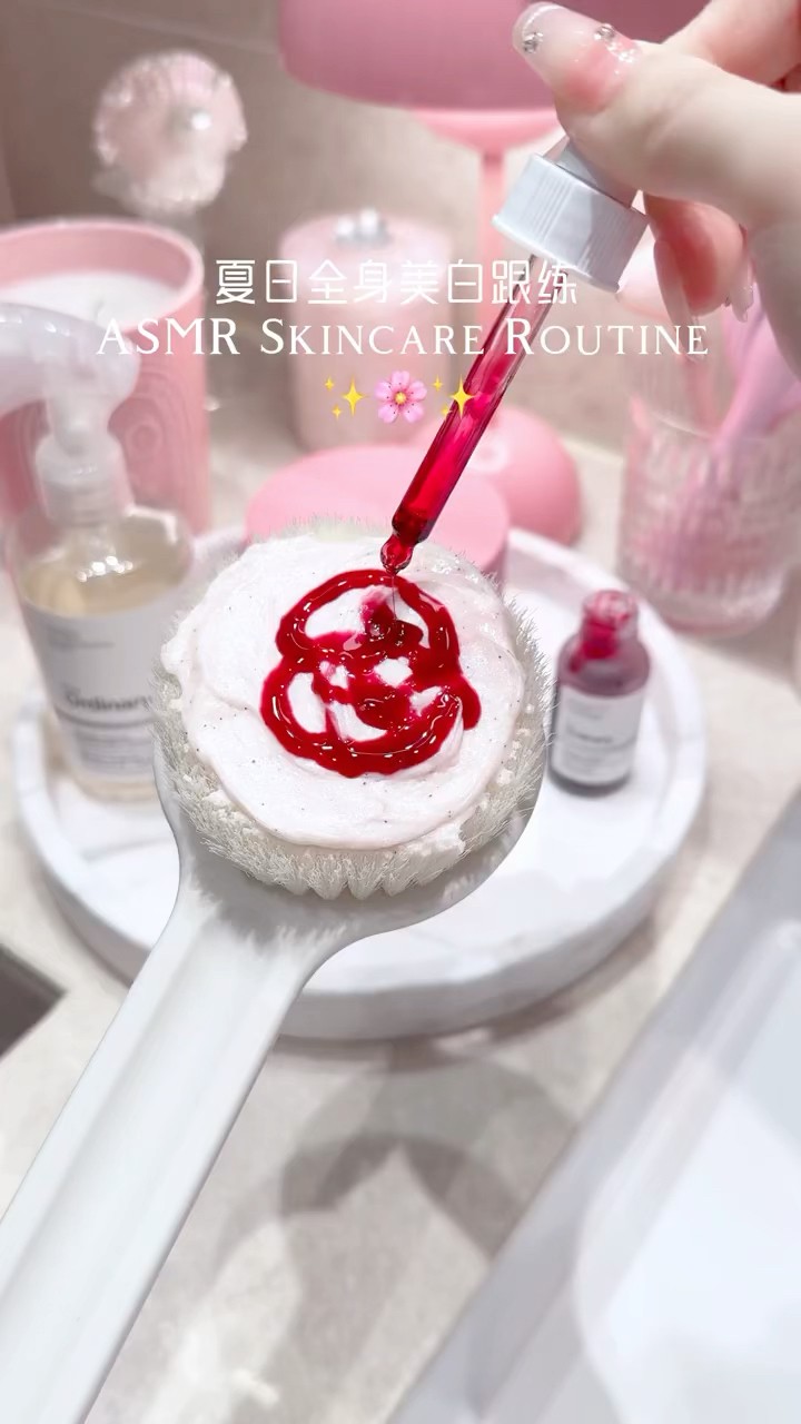 Rasakan relaksasi dengan ASMR skincare routine ini! 💖 Siap-siap dapatkan kulit glowing impianmu!