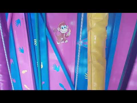 Hampton Court funfair 2025 - fun house POV