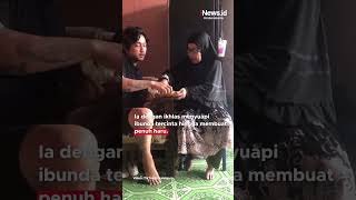 Download lagu Viral Pria Bertato Menyuapi Ibunya yang Bikin Haru #shorts #viral #haru #ibuanak #youtubeshorts mp3