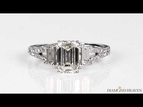 Modern Emerald Diamond Split Shoulder Set Ring