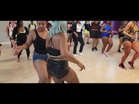 STAB OUT MI MEAT - Female Dancehall - Dance Fitness w/ Latonya Style