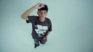 Download lagu NONA - Ave, The Artist ||  mp3