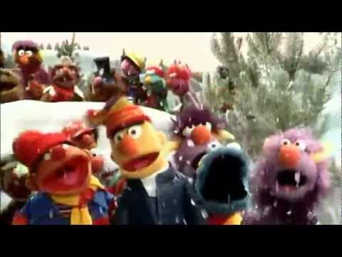 A Muppet Family Christmas with the Sesame Street Gang