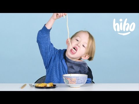 Kids Try Japanese food 