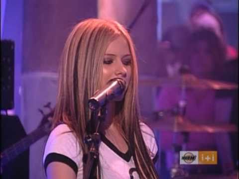 - Avril Lavigne - Nobody's Home - Live @ Much i+i -