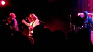 Minus The  Bear - Throwing Shapes