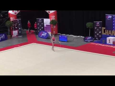 Cassandre Desvaux NatA 12/13 ans cerceau