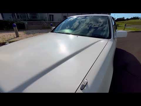 1995 Toyota Crown Royal Saloon walk around and test drive.