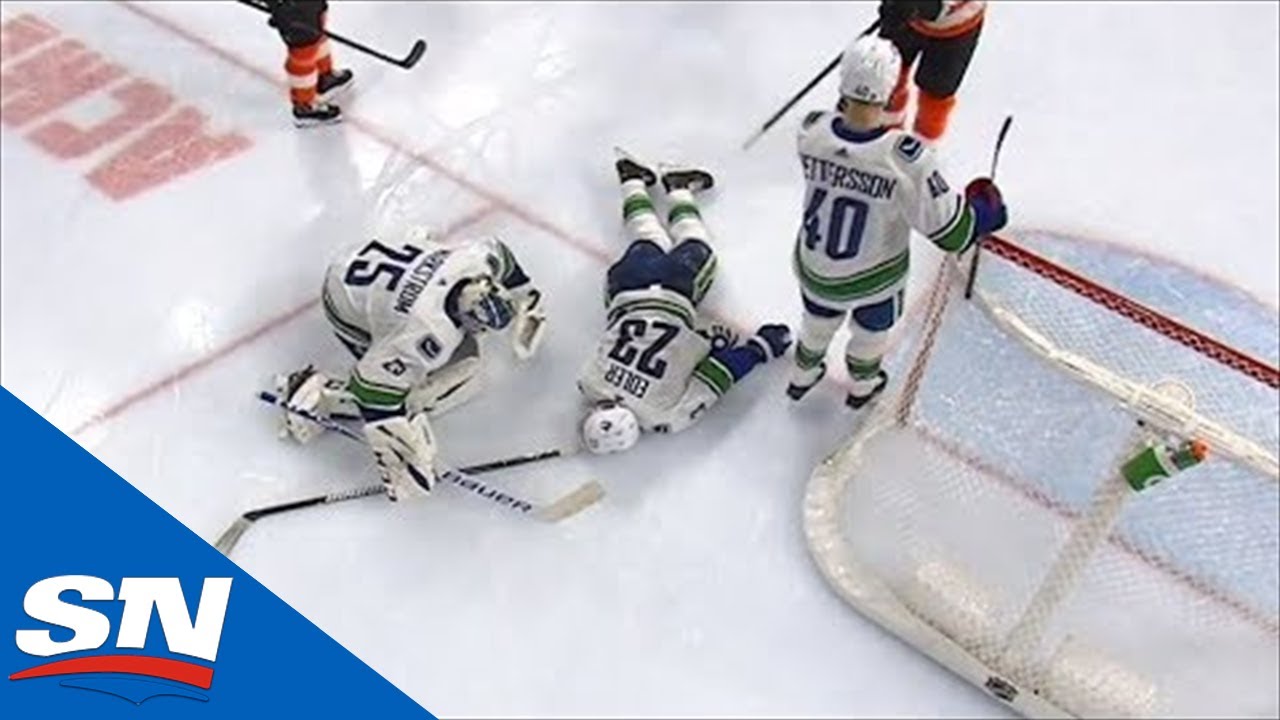Vidéo: Alex Edler sort sur une CIVIÈRE..Alors que les rumeurs l'envoyaient à Montréal.