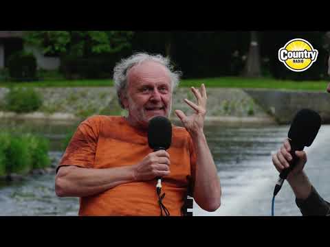 Trampské tamtamy - Jaroslav Dušek o indiánské moudrosti, Sókratovi, či českém vodáctví