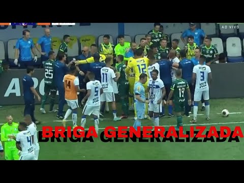 BRIGA, CONFUSÃO ENTRE JOGADORES DO PALMEIRAS E ÁGUA SANTA