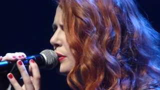 Elodie Frege - La ceinture - LIVE PARIS 2014
