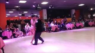 Neri Piliu y Yanina Valeria Quiñones - Trago amargo