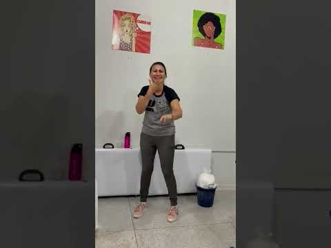 Música a grande família em Libras