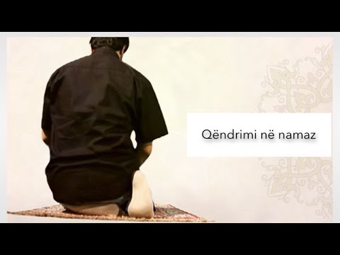 Si duhet të qëndrojnë majat e gishtave të këmbës kur jemi në namaz?