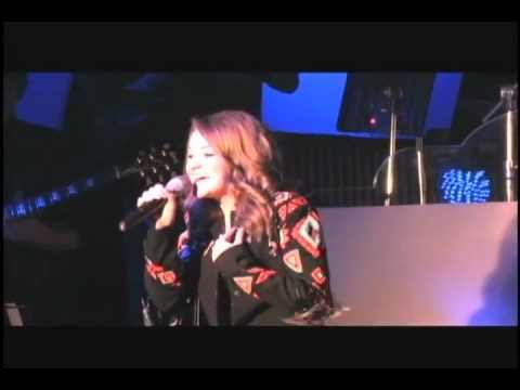LeAnn Rimes tribute performed by The DFW All-Stars (live) featuring Chandler