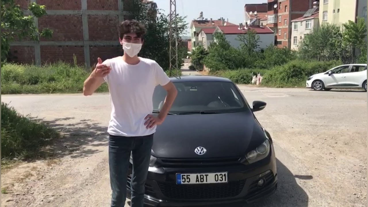 Bafra'da 15-20 Yaş Gençler Caddelere Akın Etti