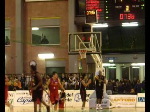Fastweb Junior Casale - Riviera Solare Rimini (LegA2 2009/10)