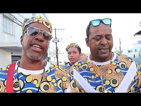 FILHOS DE SANTA EFIGÊNIA. Terno de Congada de Machado, durante a Festa de São Benedito.