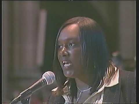 ITV1 Central Continuity & ITV News - Thursday 25th August 2005 - 1 of 2