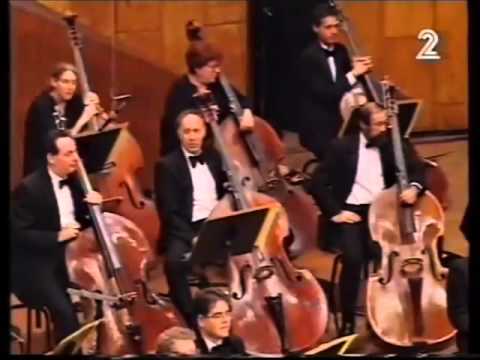 Israel Philharmonic sings!