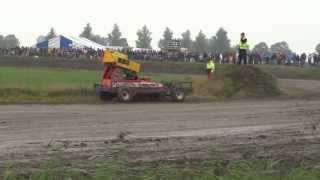 preview picture of video 'Autocross Kollum 7 september 2013 - Stockcar F1 - 3e manche'