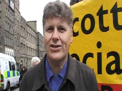 anti royal wedding demonstration Edinburgh Colin Fox