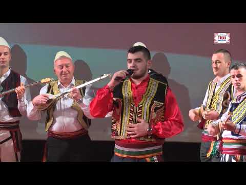 Danjel Kopsaj - KUR E PYETEN NJE SHQIPTAR