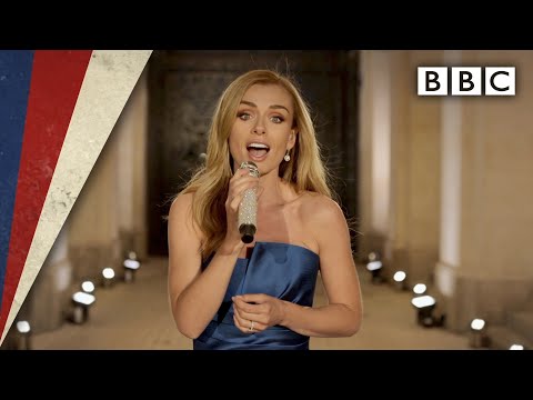 'Somewhere Over the Rainbow' - Katherine Jenkins 🌈 | VE Day 75 - BBC