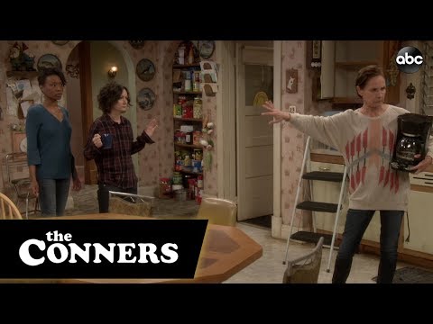 Jackie’s Kitchen Flow - The Conners
