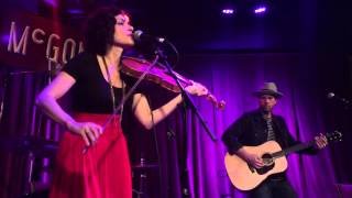 Devil in Mind Clip - Carrie Rodriguez