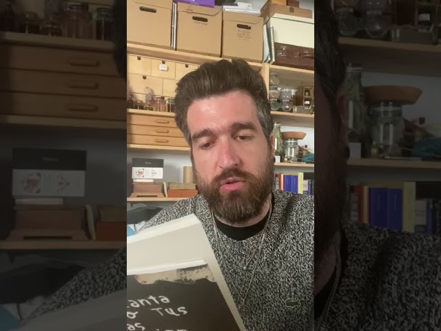 Vídeo relacionado con Me encanta cuando tus garras acarician mi alma (ESPASAesPOESÍA)