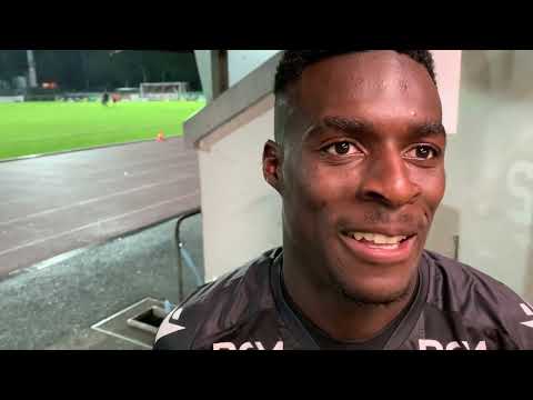 SW Bregenz Flügelflitzer und Torschütze Jannick Wanner nach dem Derbysieg in Dornbirn