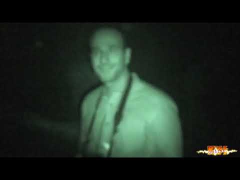 KISSONLINE EXCLUSIVE ON STAGE WITH KISS BEFORE THE CURTAIN DROPS