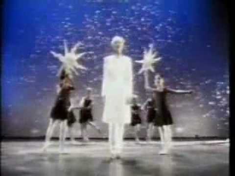 download lagu mp3 mp4 Brand New Day Eurythmics, download lagu Brand New Day Eurythmics gratis, unduh video klip Brand New Day Eurythmics