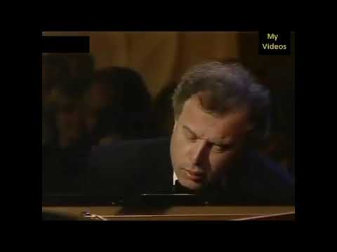 Bach Partita No 2 C minor BWV 826 András Schiff