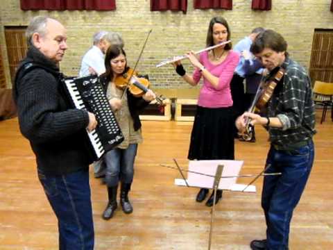 "Drej skruen" - hopsa -  Danish folkdancemusic