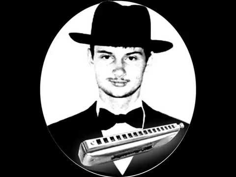 Dívka s dolíčky (Ivan Mládek) - banjo, kazoo, bass harmonica, voice :-))