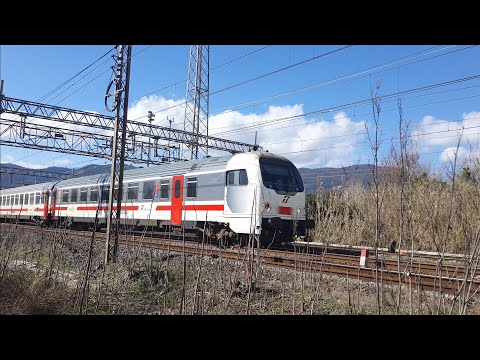 IC 1589 Milano Centrale - Reggio di Calabria Centrale in transito a La Spezia Migliarina