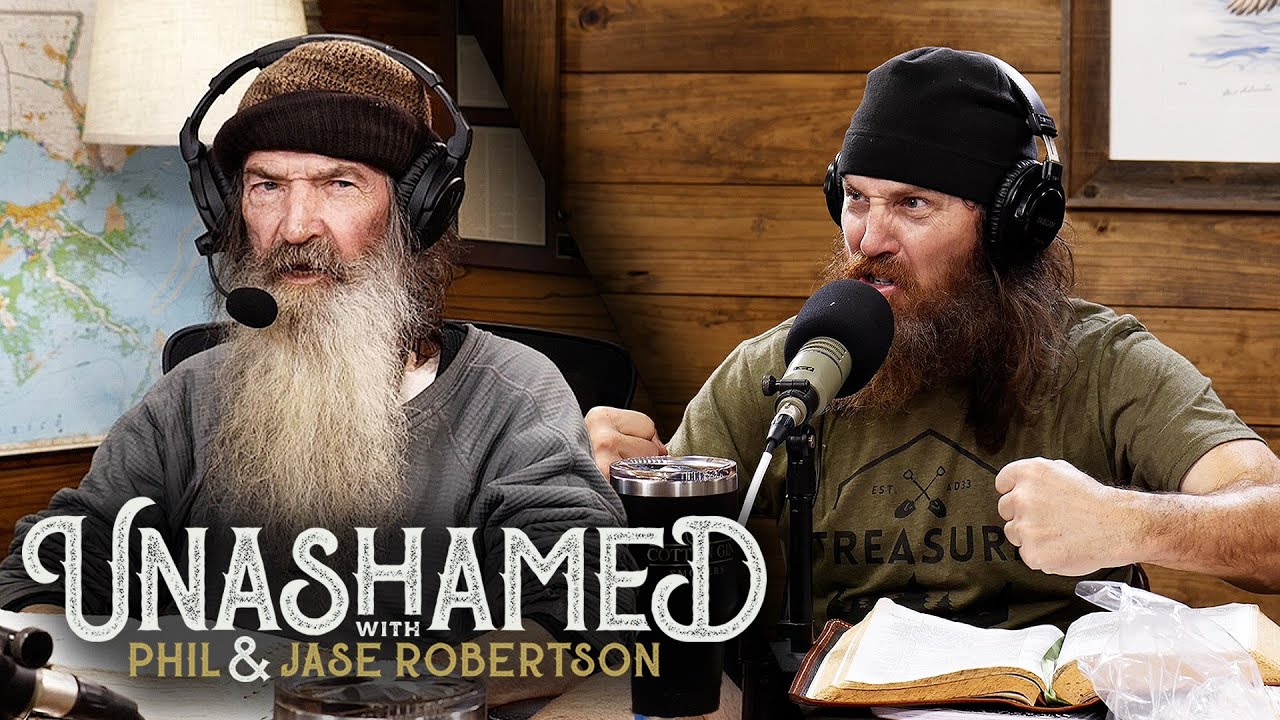 Ep 826 | Phil Ain’t Sorry He Missed Out on This Meal & Jase Does His Own ‘Twerking’