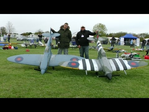 TWO GIANT 1/4 SCALE RC SPITFIRES DISPLAY - DEANO & MIKE AT LMA EAST KIRKBY MODEL AIRCRAFT SHOW 2015